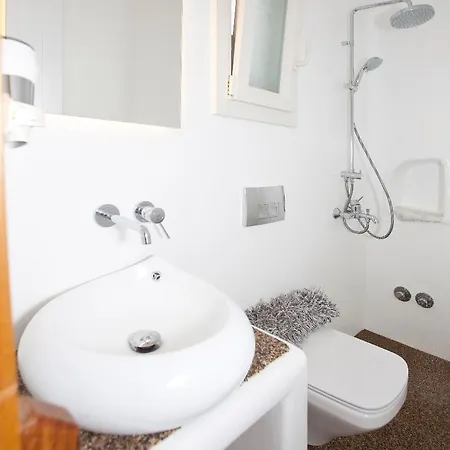 Euphoria Hotel 3*